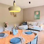 Direkt Am Wasser Apartamento *