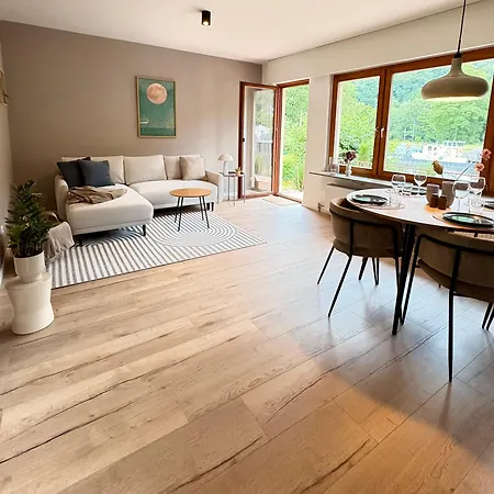 Apartment Direkt Am Wasser