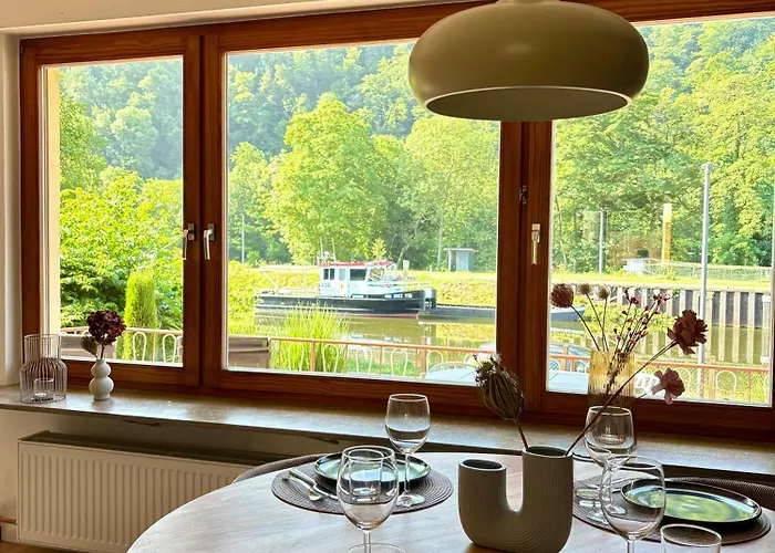 Direkt Am Wasser ラーンシュタイン