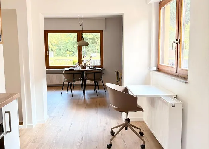 Direkt Am Wasser アパート *