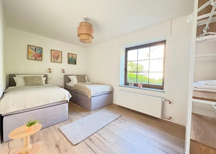 アパート Direkt Am Wasser ラーンシュタイン