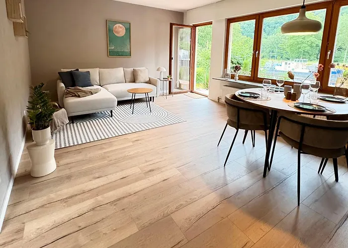 アパート Direkt Am Wasser