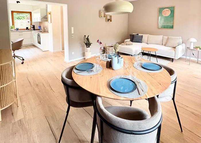 Direkt Am Wasser アパート *